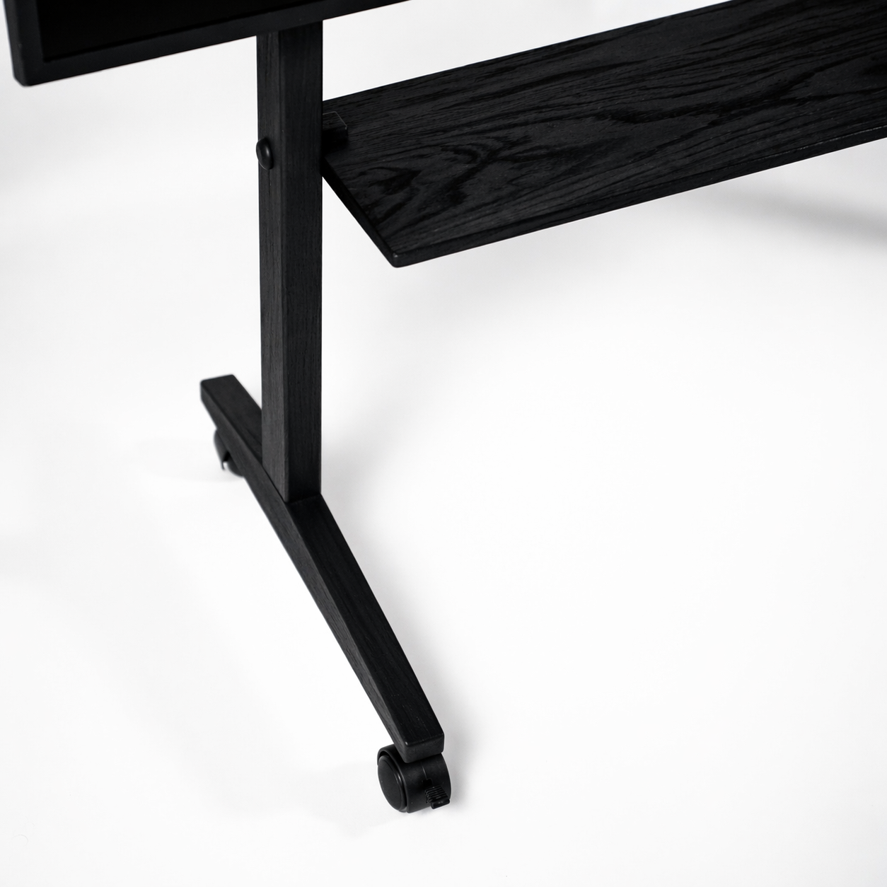 sika-tv-stander-hylde-side-sort.jpg